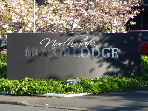 New Plymouth Hotel | 16 Northgate Motor Lodge