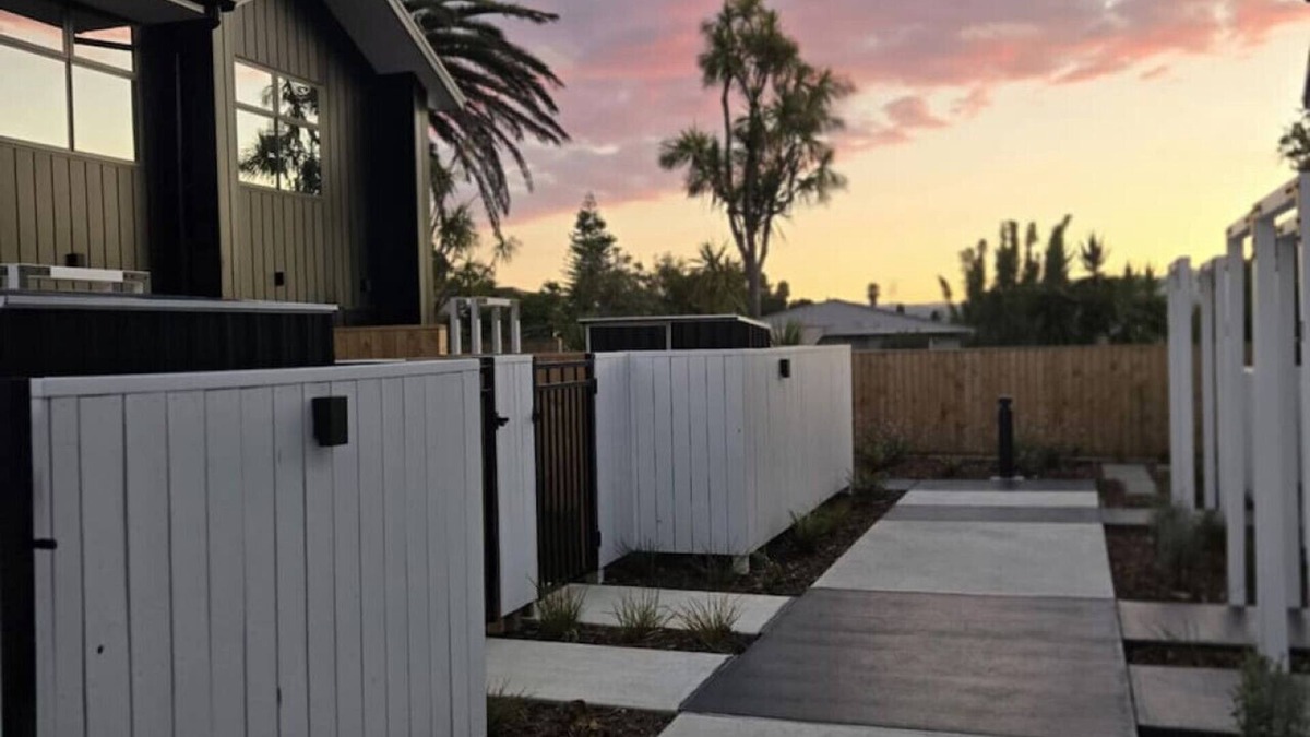 Henderson House | 2 Bedroom Haven in Sunnyvale