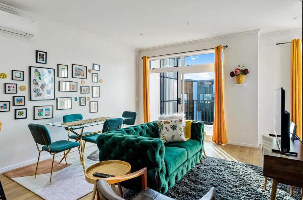 Hobsonville House | 3 Bedroom Stunner in Hobsonville - WiFi - Netflix