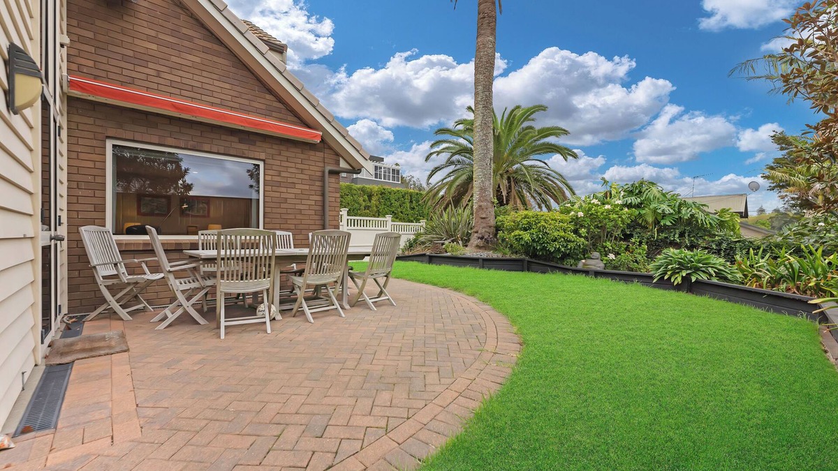 Greenlane - Ellerslie House | 4 bedroom, Greenlane House, by Cornwall Park