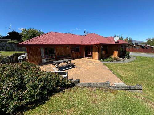 Hanmer Springs House | 4 St James Avenue