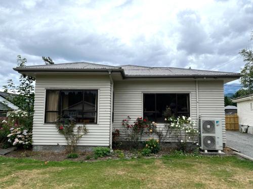 Hanmer Springs House | 42 Scarborough Tce