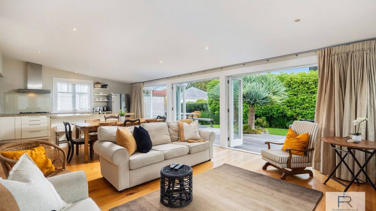 Epsom Apartment | 75 Market Road, Epsom