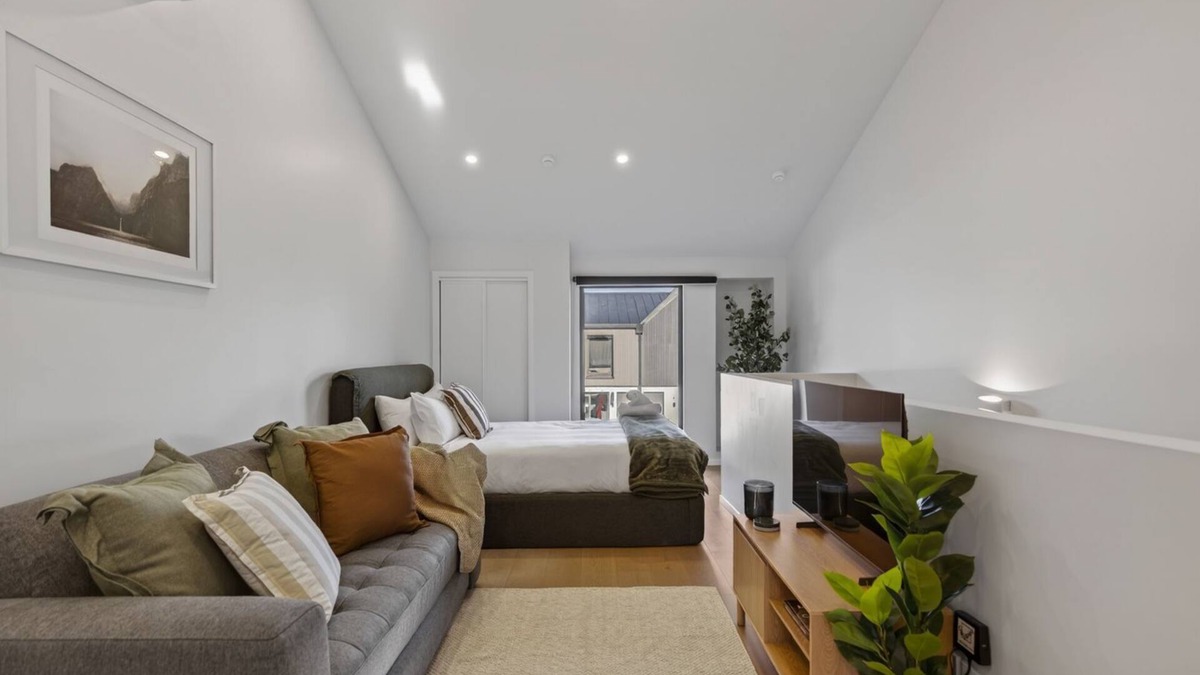 Kawarau Falls Apartment | A beautifully designed, self-contained retreat offering modern alpine comfort