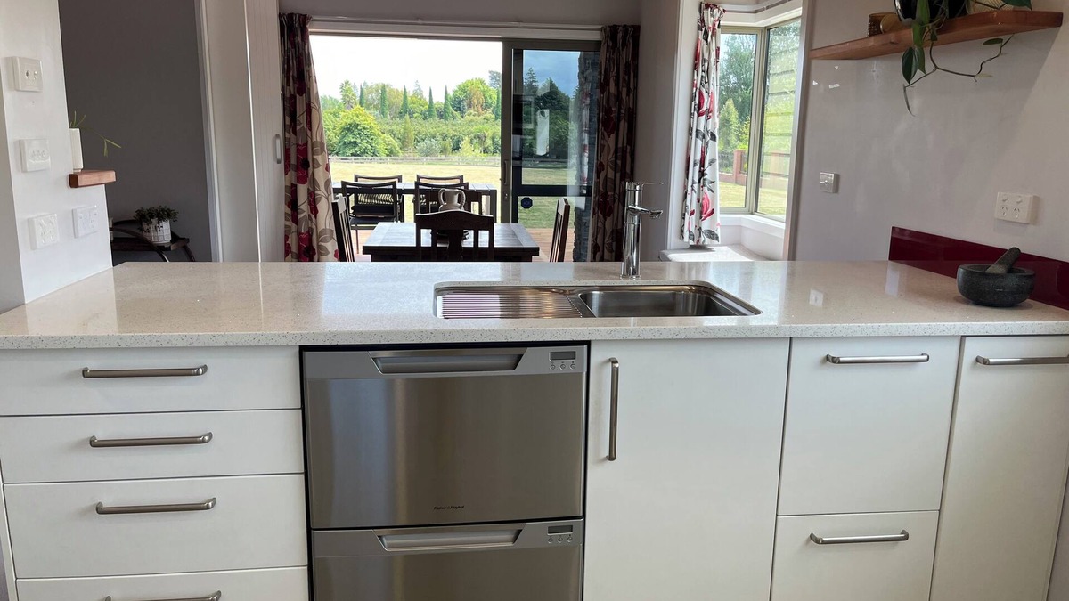 Havelock North House | A cosy oasis on the Edge of the Havelock North Village.