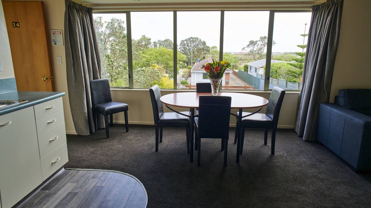Greymouth Hotel | Aachen Place Motel
