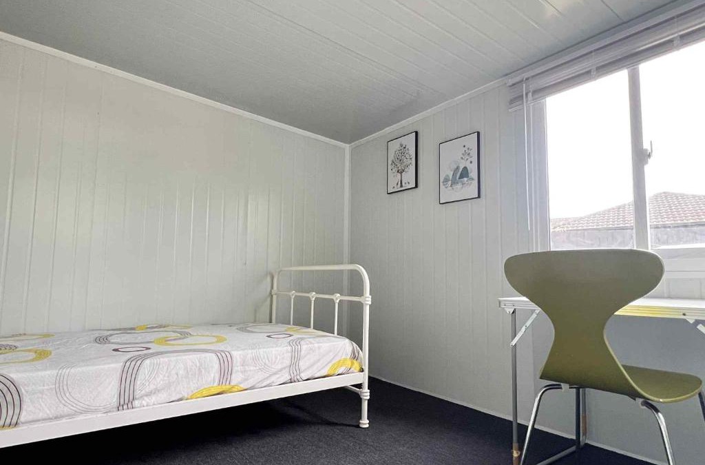 Greenhithe House | Albany Cabin