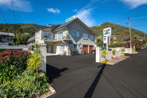Picton Hotel | Aldan Lodge