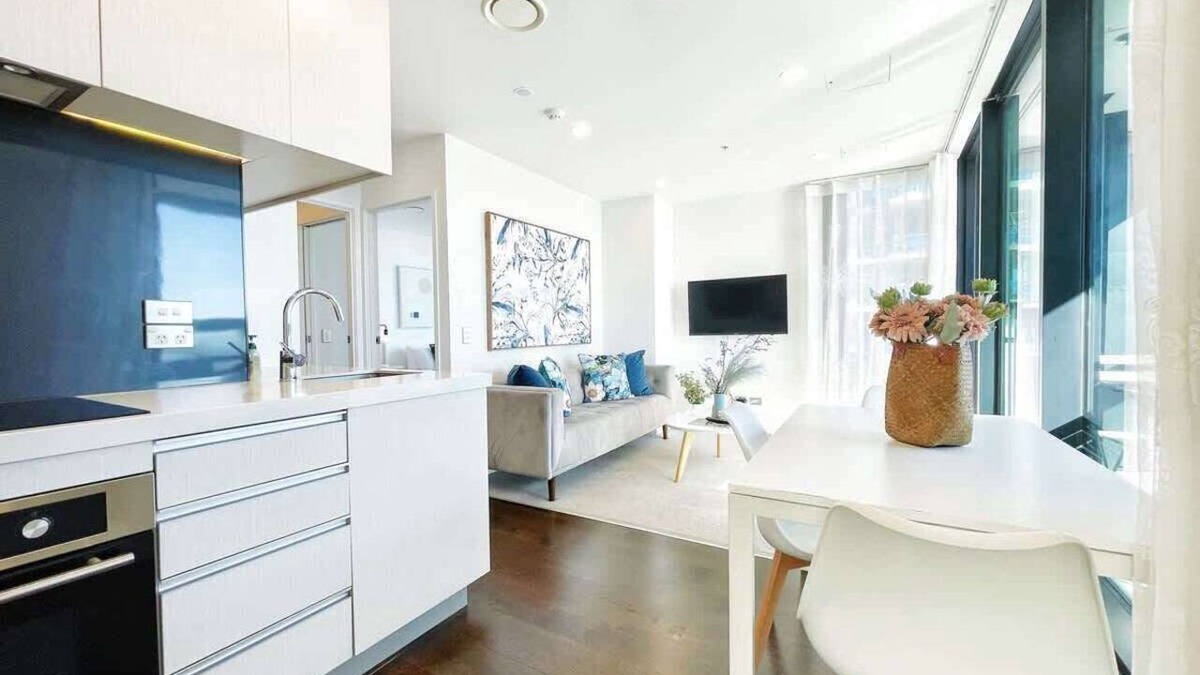 Auckland Central Business District Apartment | Amazing Harbour & Sea View 2Bd & 2Bth with Aircon Near Skytower & Britomart