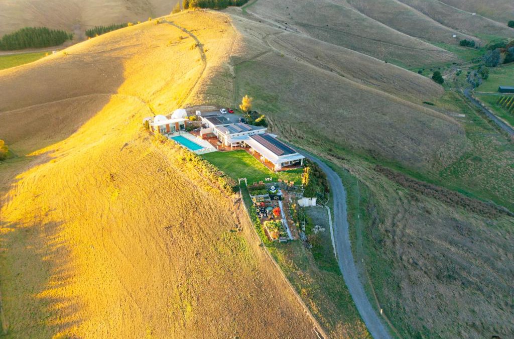 Blenheim Villa | Amazing Mountainview Luxury Villa