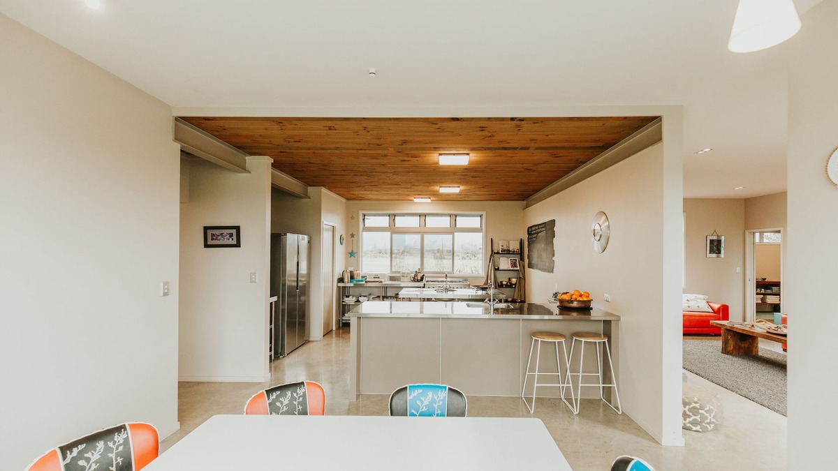 Richmond House | Appleby House & Rabbit Island Huts