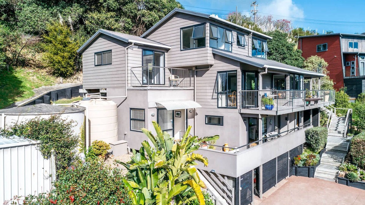 Oneroa Apartment | Aqua Sands - Studio 1 | Stay Waiheke