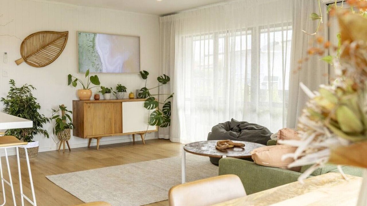 Taupo House | Arama Retreat - Private Hot Spa 2 mins from town