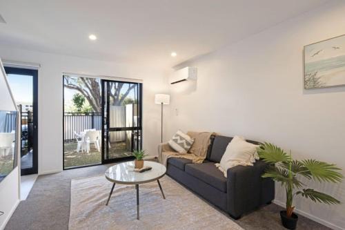 Lower Hutt House | Ariki Serenade House 2BR Peaceful Stay