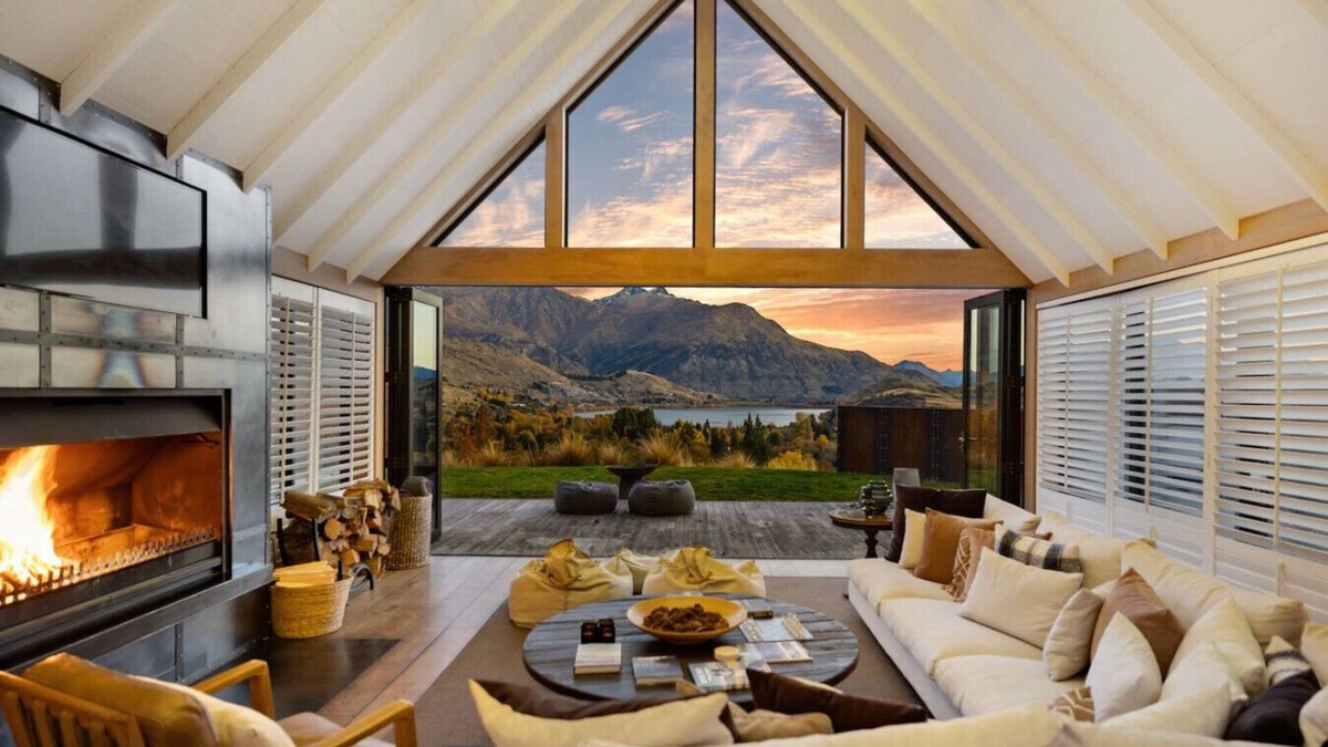 Arrowtown Villa | Aroha Homestead - Large lifestyle property