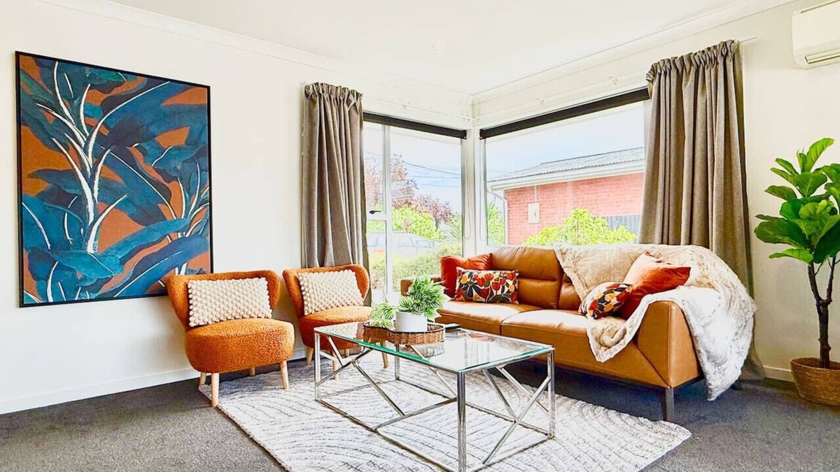Avonhead House | Avonhead family home with garden and parking in Christchurch