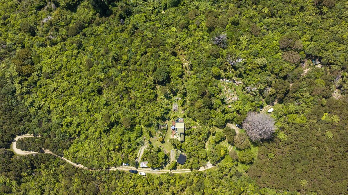 Saint Omer Other | Barbara's Mount Stokes Hideaway in Anakoha Bay