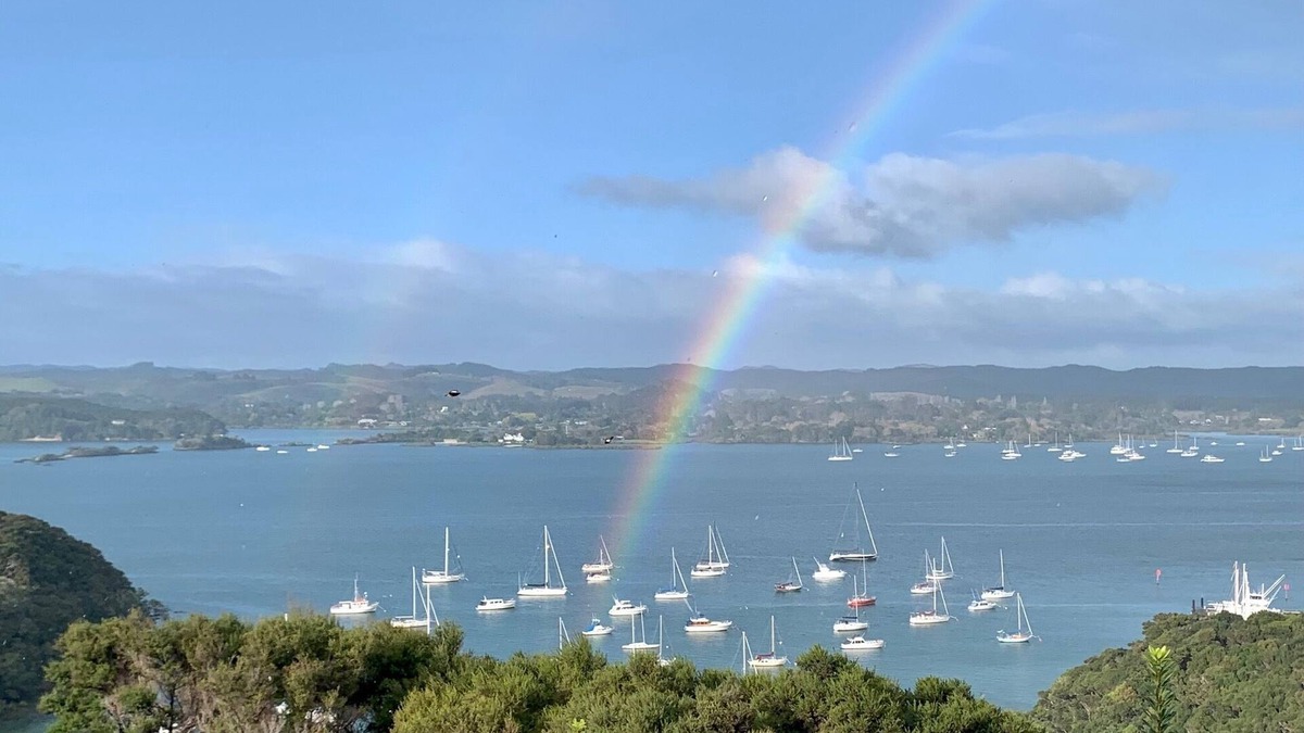 Kerikeri House | Bay of Islands, gorgeous view and home. Stunning home overlooking Kerikeri Inlet