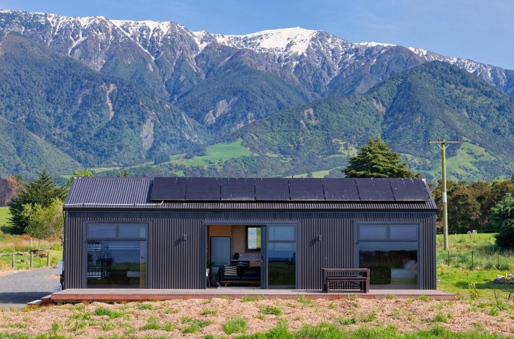 Hapuku House | Bay Paddock - Kaikoura Holiday Home