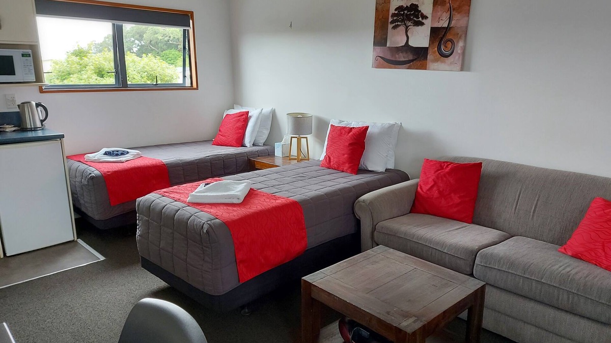 Whitianga Hotel | Bayside Holiday Units
