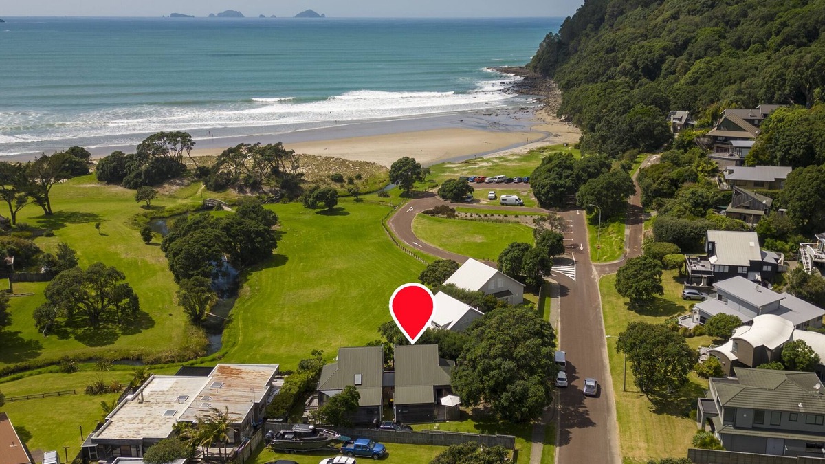 Pauanui House | Beach Road Beauty - Pauanui Holiday Home