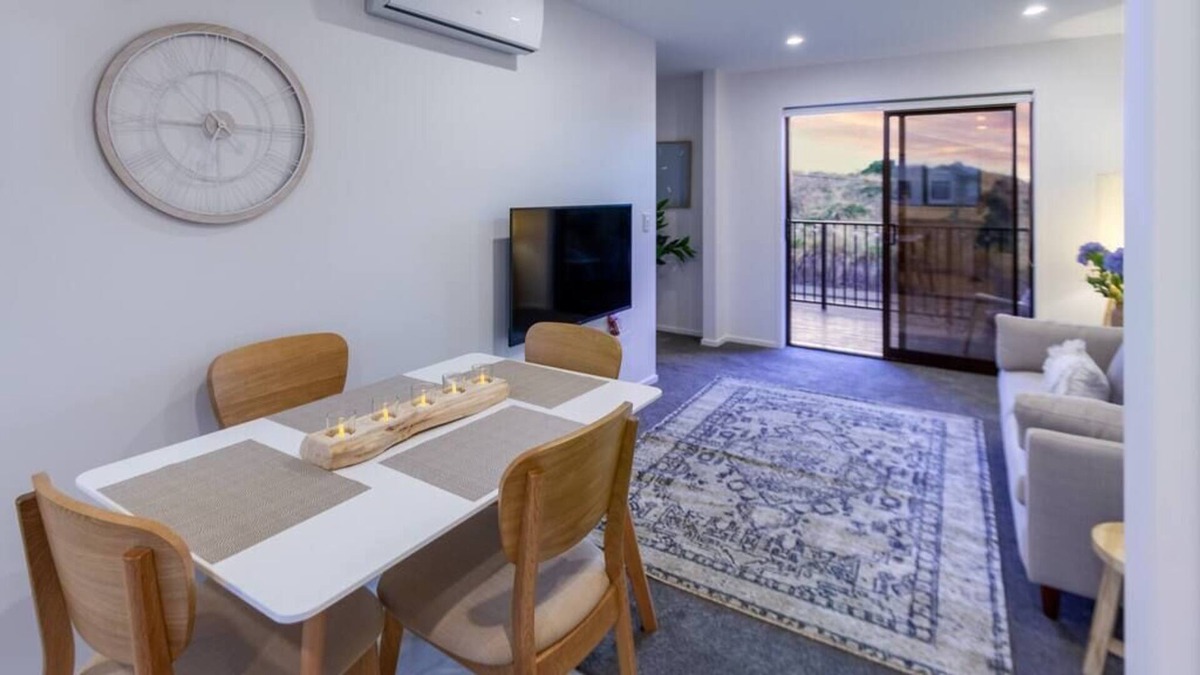 New Brighton House | Beach Sunrise from your Balcony 2 Bedroom 2 Bath