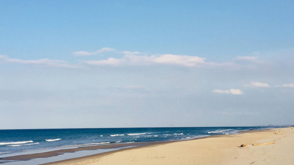 Papamoa Beach House | Beach Vibes in Papamoa - a minute walk to the BEACH!!