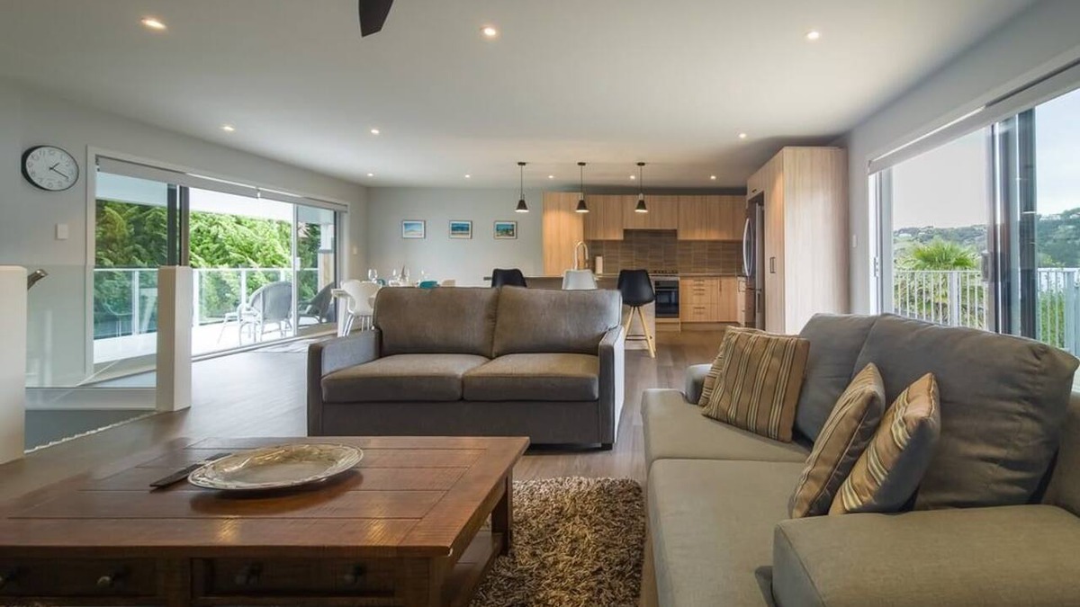 Napier House | Beachside Bliss - One Bedroom Apartment