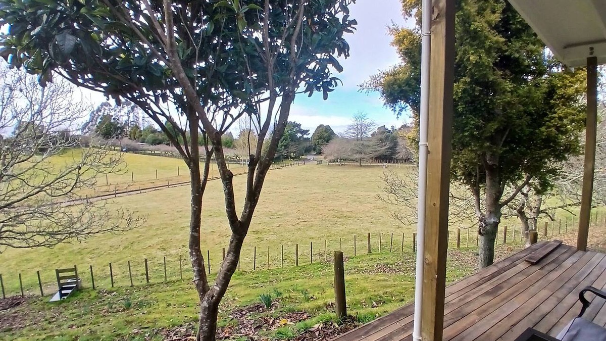 Oruanui Cabin | Beautiful and Private Farmstead Cabin, only 15min from the Taupo.