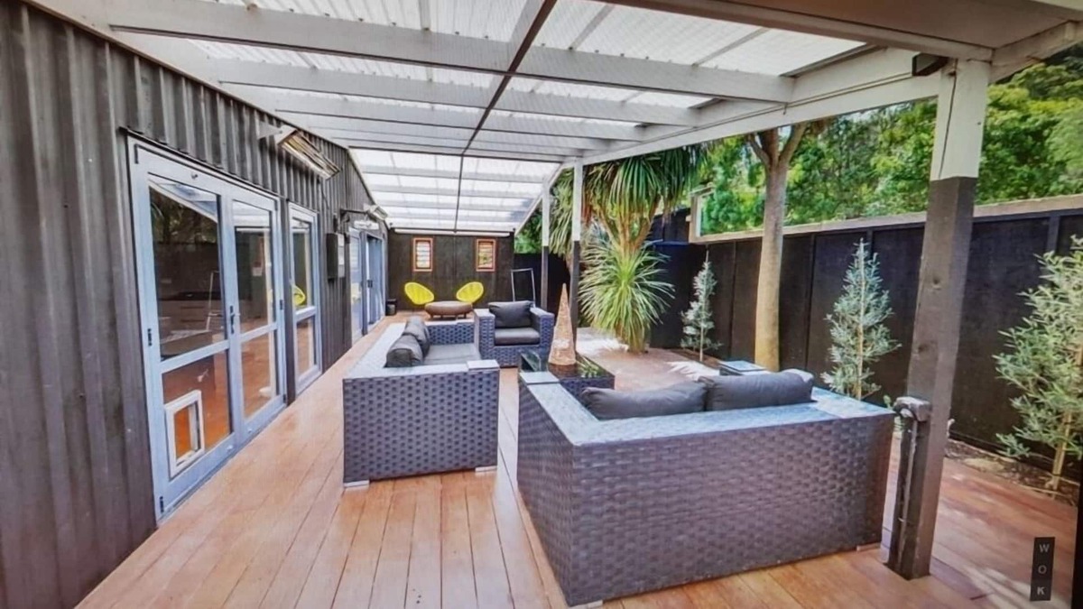 Ostend House | Beautiful Island Lifestyle