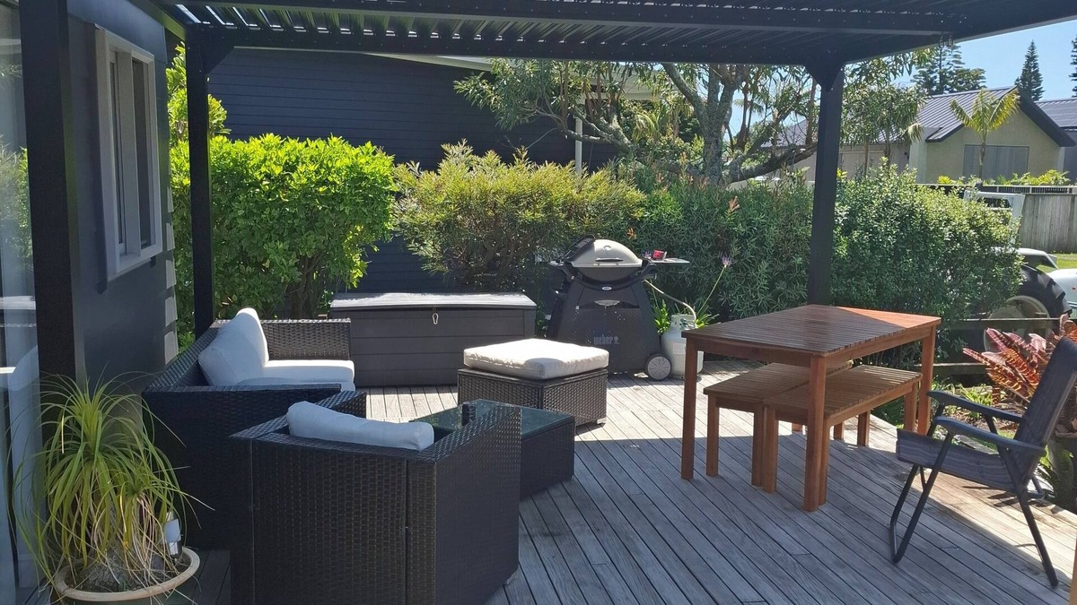Mangawhai Heads House | Beks Retreat, 100 metres walk to Estuary,