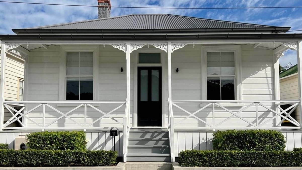 Devonport House | Bespoke Stays - Owens Road Villa