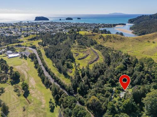 Whangamata House | Birdsong - Whangamata Holiday Home