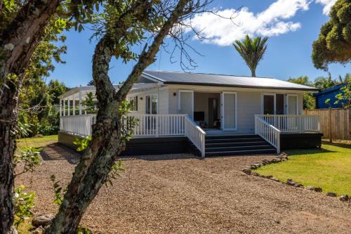 Blackpool House | Blackpool Living - Beaches, Village & Easy Living