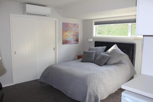 Lake Hayes Apartment | Blue Skies Guest Accommodation
