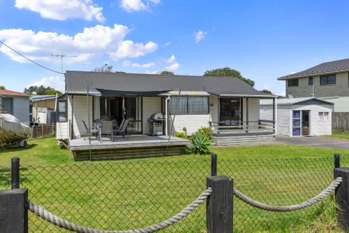 Ruakaka House | Bream Bay Sands - Ruakaka Holiday Home