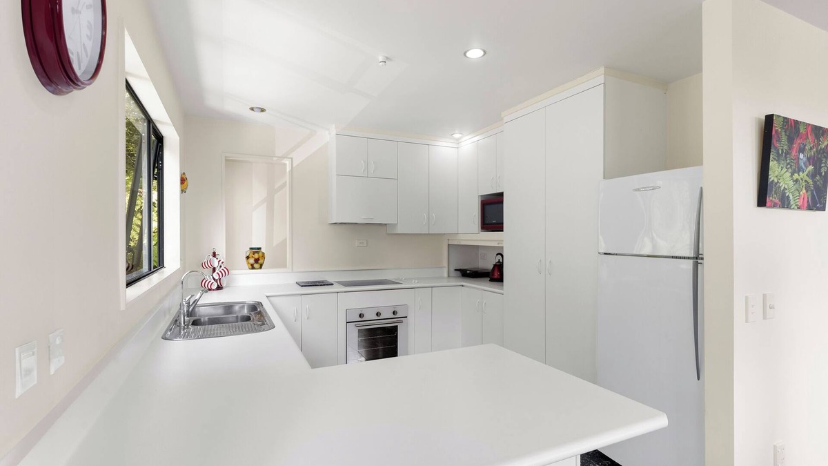 Opua House | Broadview Retreat - Opua Holiday Home