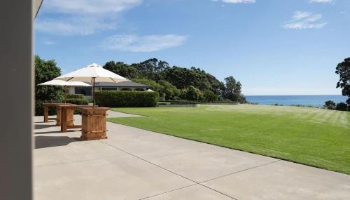 Pitone House | Bungalow Coastal Retreat and Terrace Studios