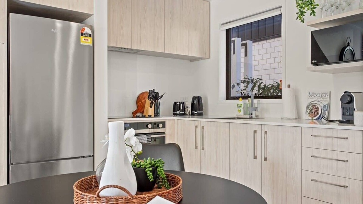 Mount Albert House | Cascade Heights Retreat: 2BR Carrington Home
