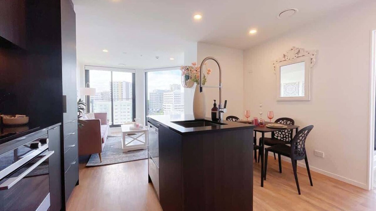 Newton Apartment | CBD Parkside Penthouse 2Beds & 2Baths vs Pool Gym