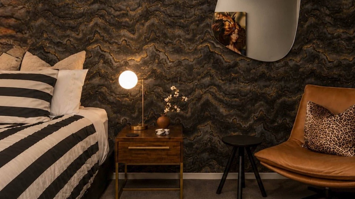 Christchurch City Centre Apartment | CBD Studio | Walk Te Pae & Stadium + Parking
