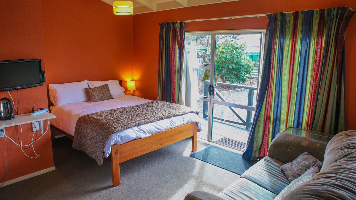 Invercargill Hotel | Central City Camping Park Invercargill