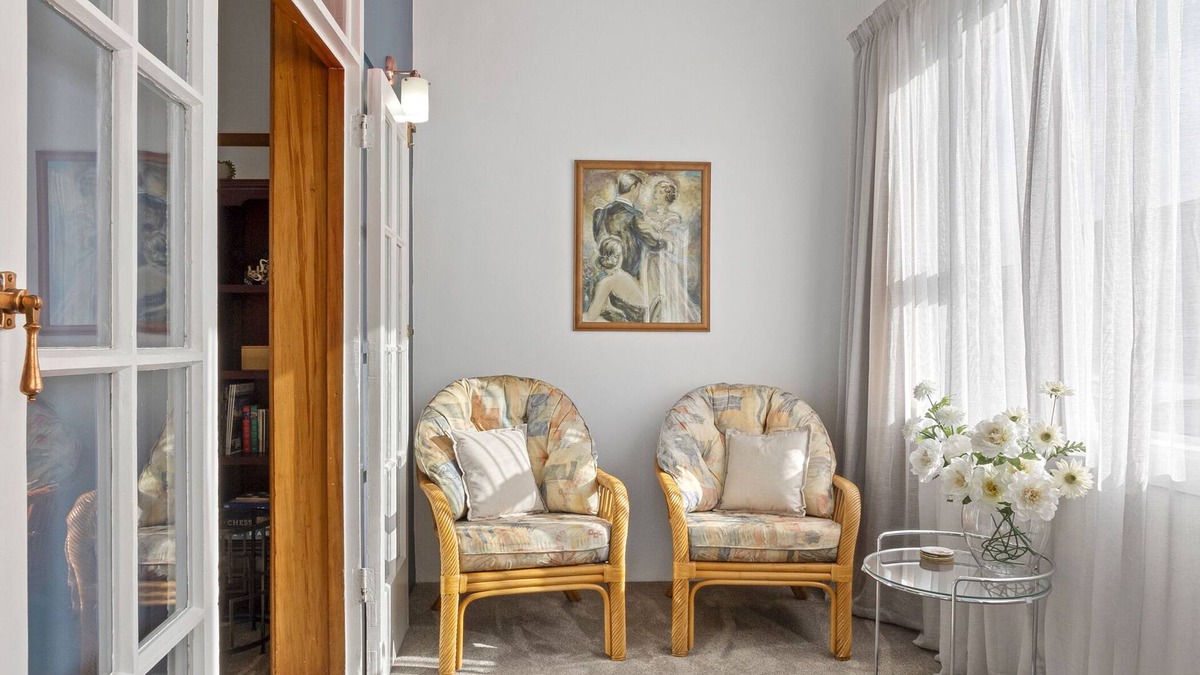 New Plymouth CBD Apartment | Central City Near the Ocean