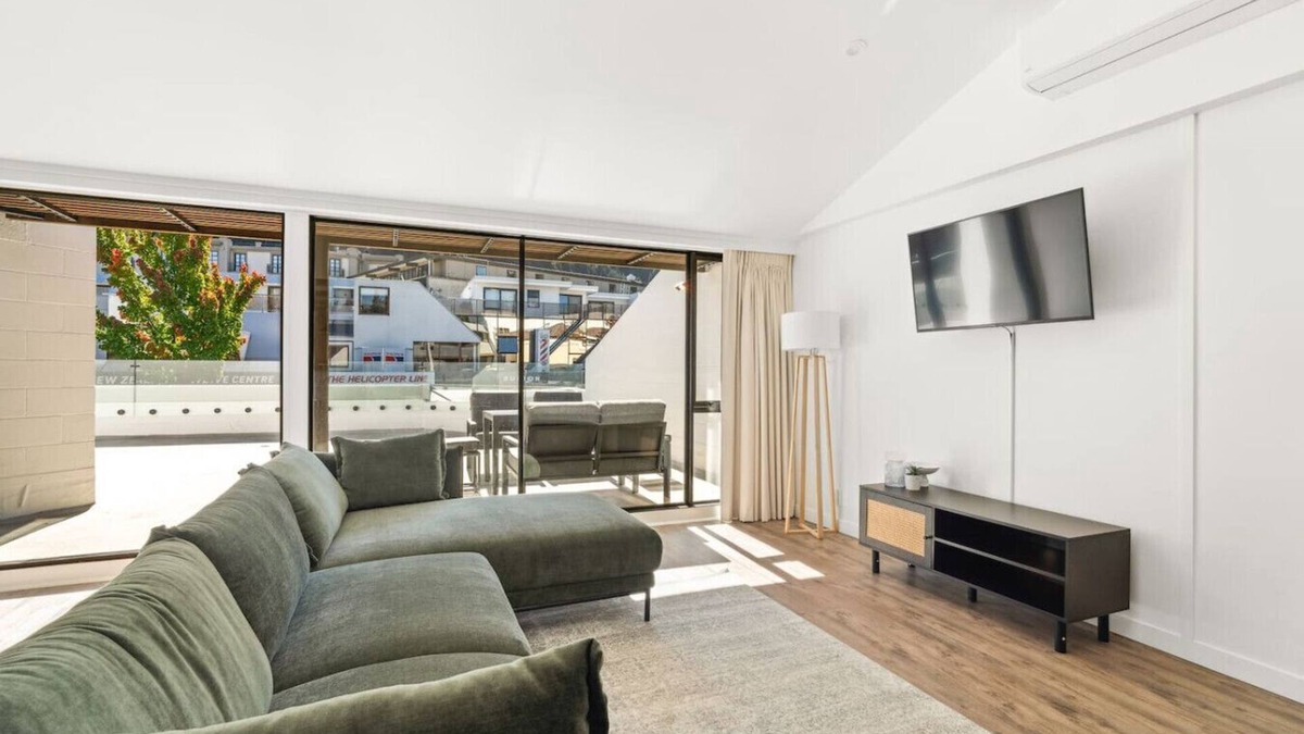 Queenstown City Centre Apartment | Central on Shotover 2
