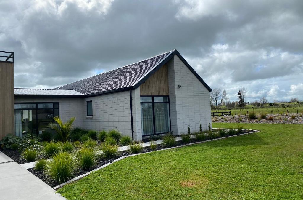 Waikato District House | Central One Bedroom Studio