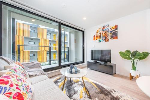 Auckland Central Business District Apartment | Central Stylish Comfy Studio with Swimming Pool