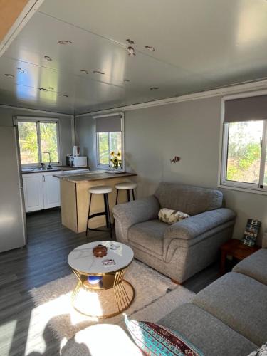 Greymouth Apartment | Centrally located peaceful place