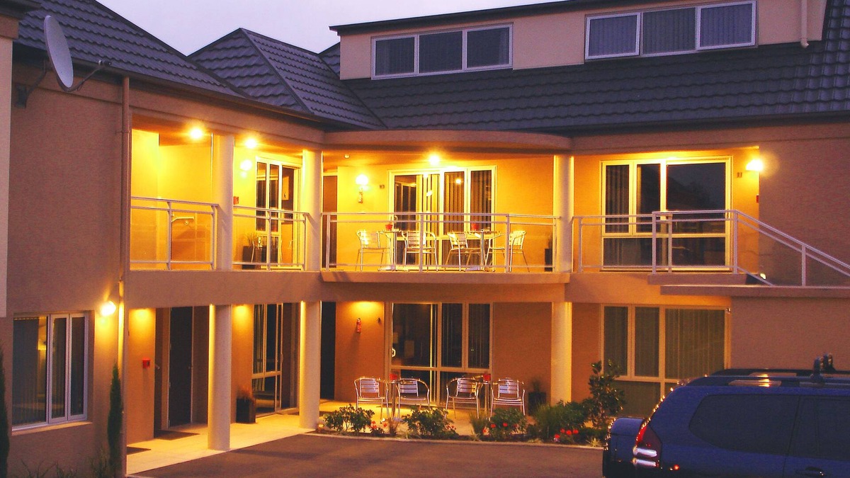 Christchurch City Centre Hotel | CentrePoint on Colombo Motel