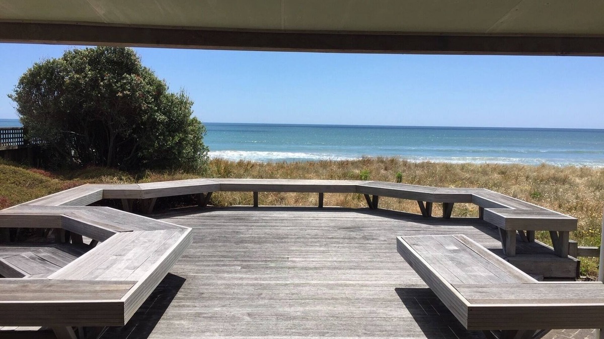 Pukehina House | Chalet on the Beach