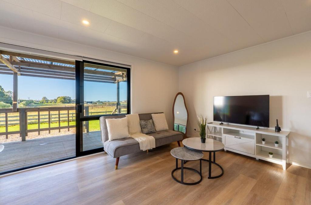 Kingseat House | Charming 3-Bedroom Farm Stay Cabin in Kingseat